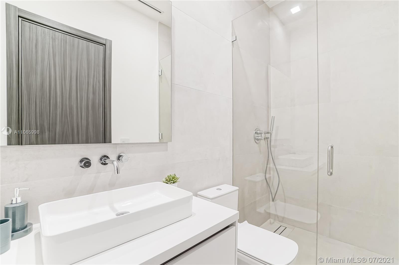 MID GOLF SUB - Residential