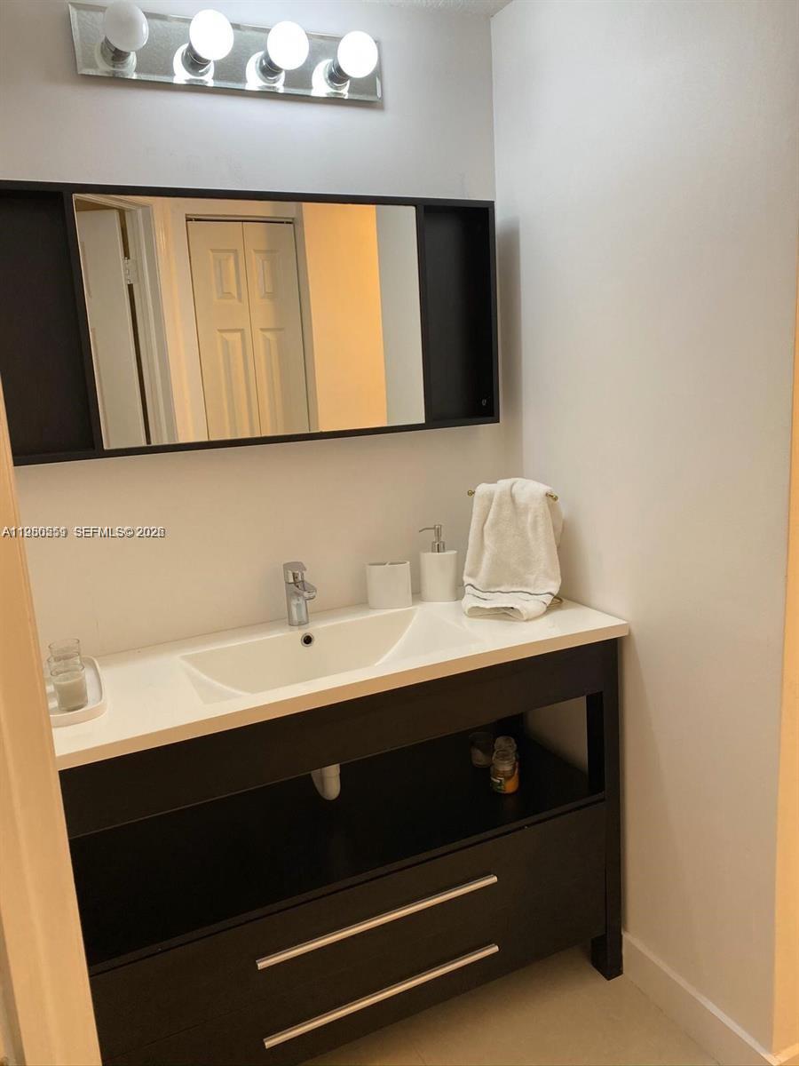 DORAL ISLES MARTINIQUE - Residential Lease