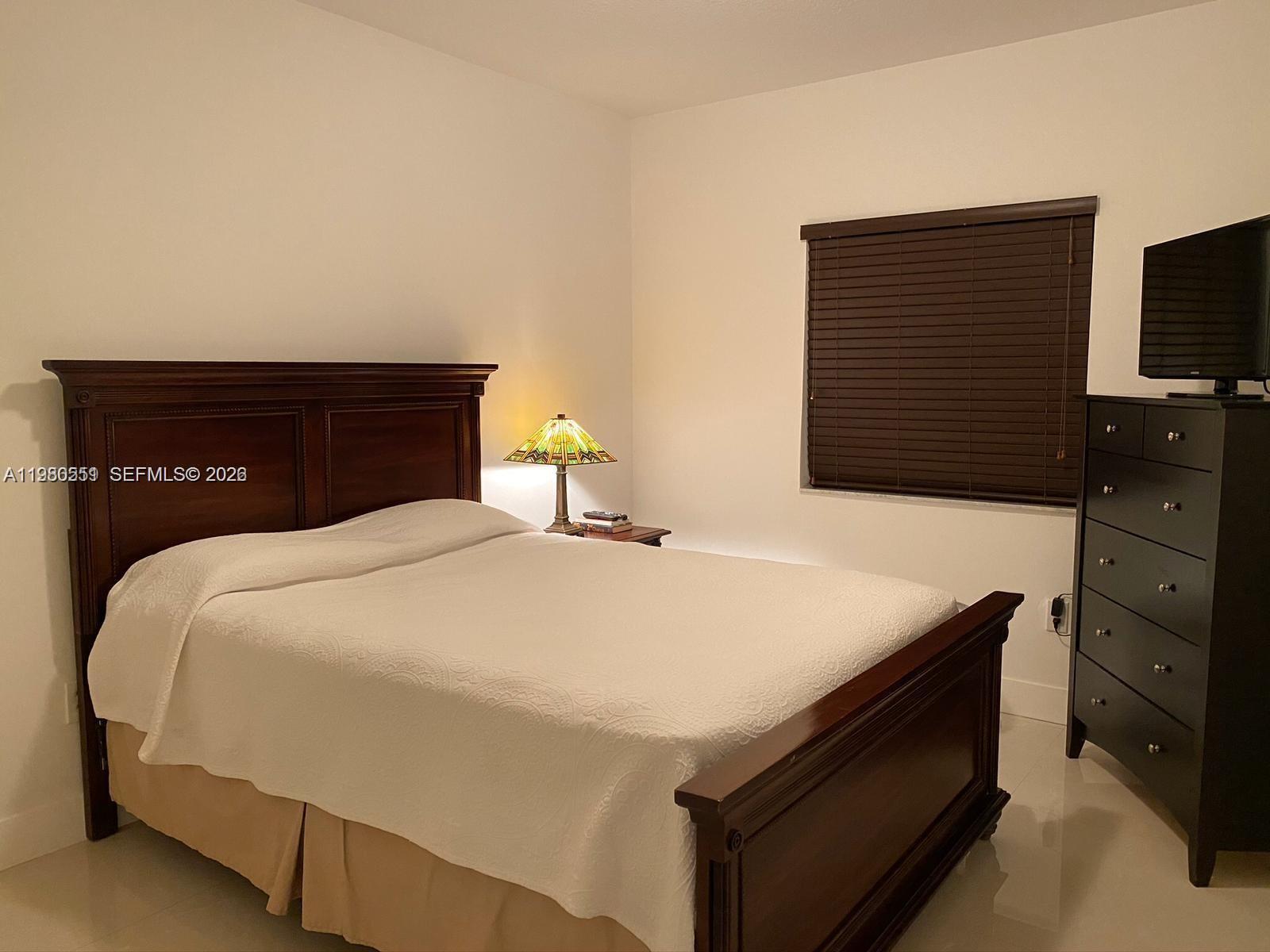 DORAL ISLES MARTINIQUE - Residential Lease