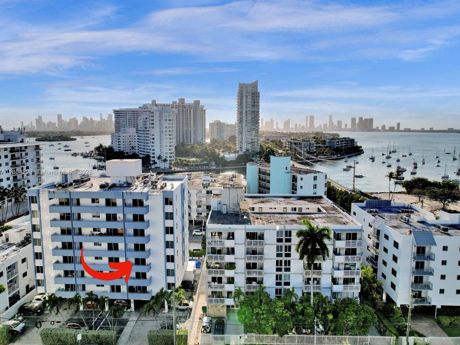 1658 Bay Rd 303, Miami Beach, Miami-Dade County, Florida - 1 Bedrooms  
2 Bathrooms - 