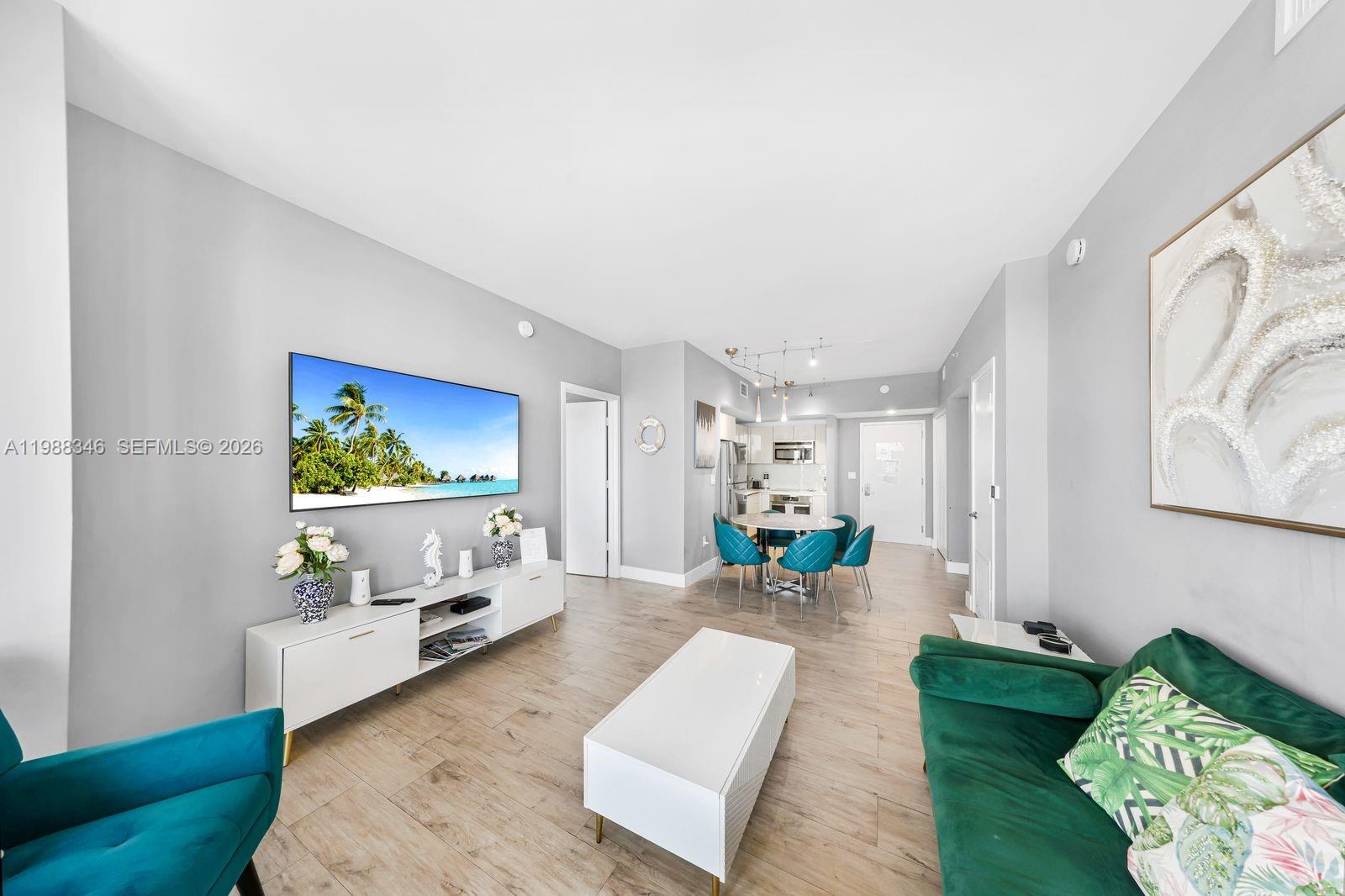 BEACHWALK CONDOMINIUM - Residential