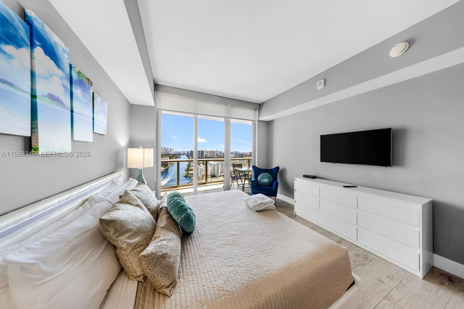 BEACHWALK CONDOMINIUM - Residential