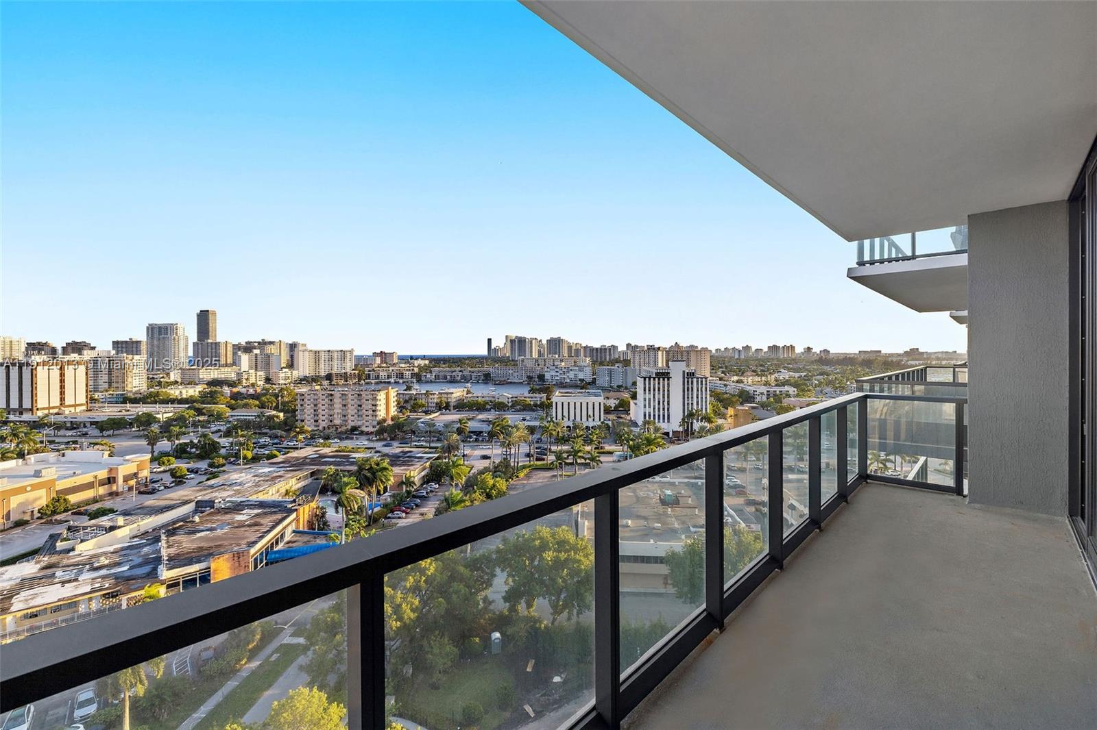 Slate Hallandale - Residential Lease