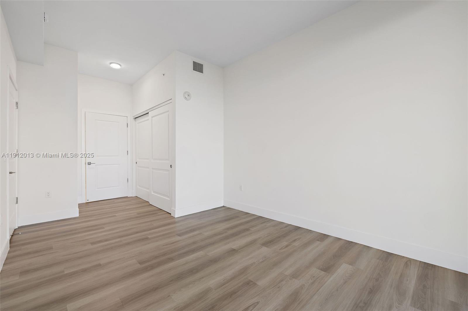 Slate Hallandale - Residential Lease