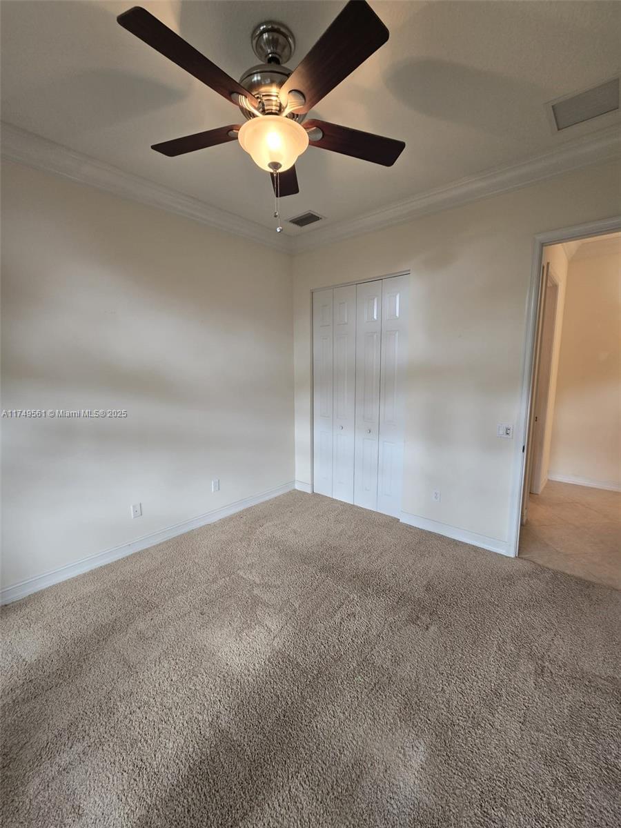 VALENCIA POINTE 3 - Residential