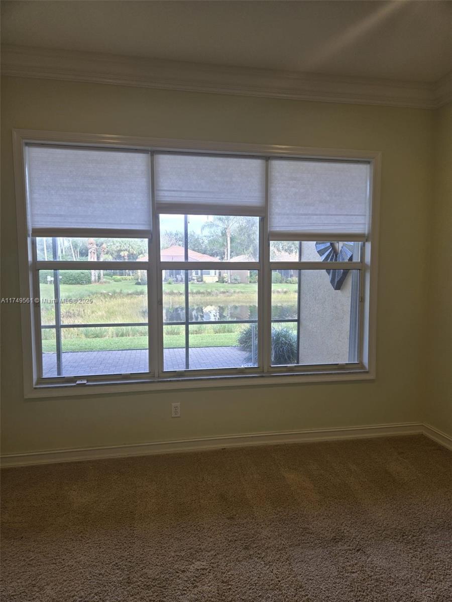 VALENCIA POINTE 3 - Residential