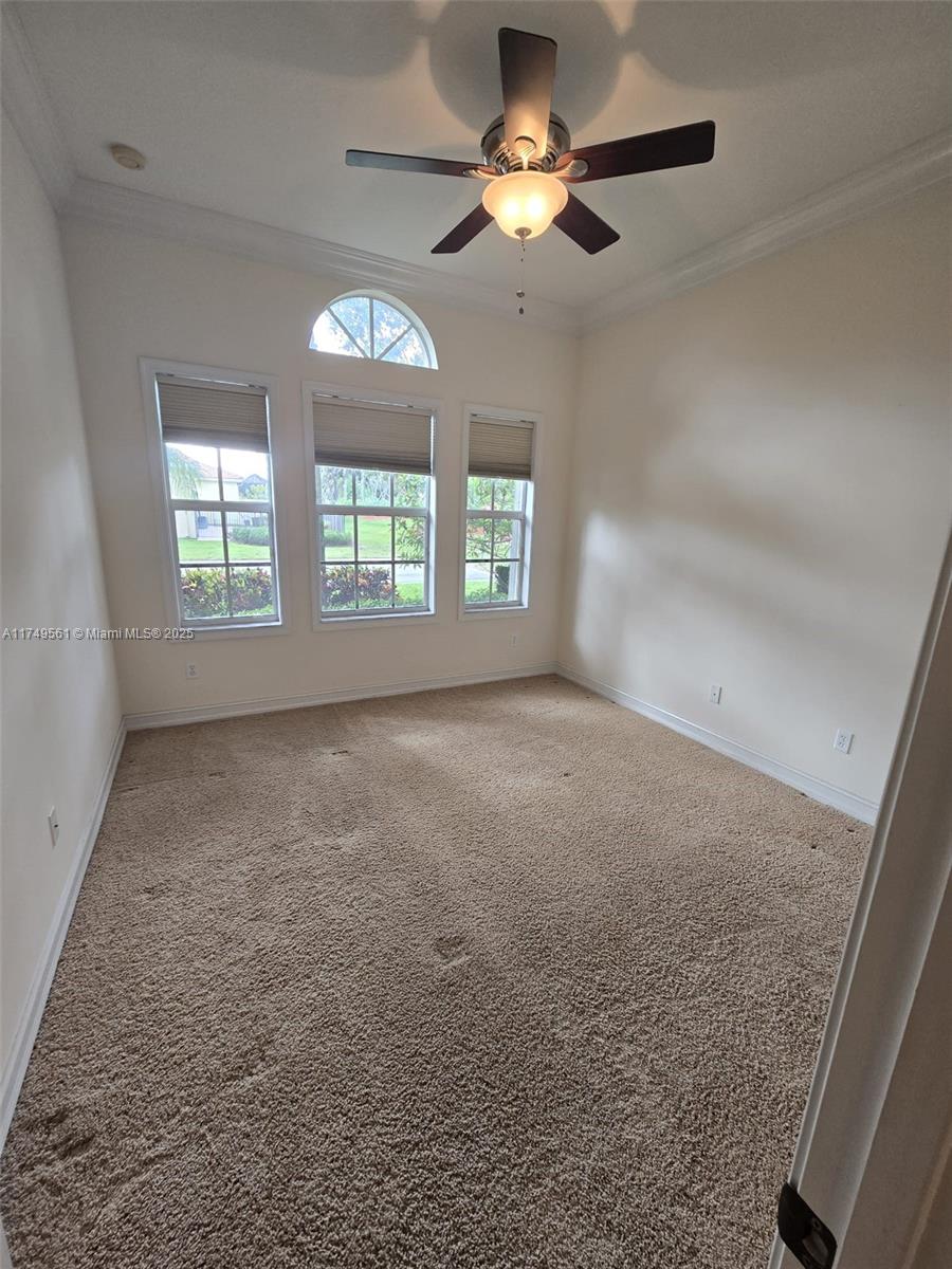 VALENCIA POINTE 3 - Residential