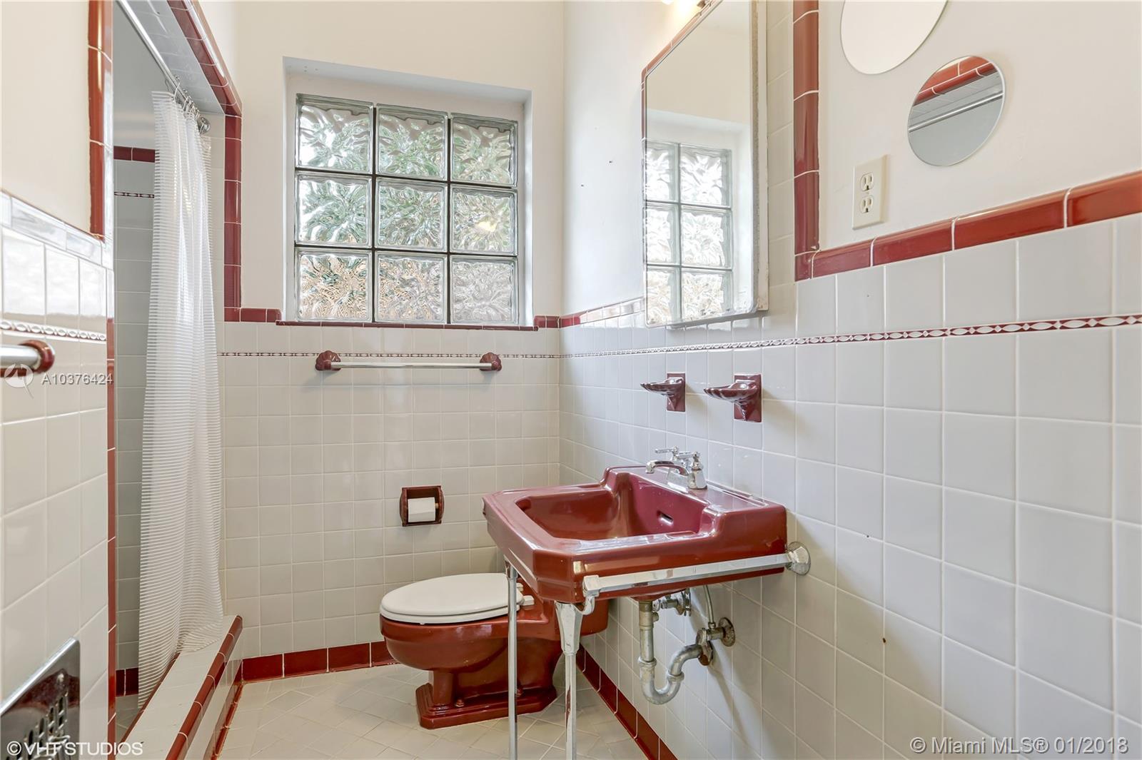 ISLE OF NORMANDY TROUVILL - Residential Lease