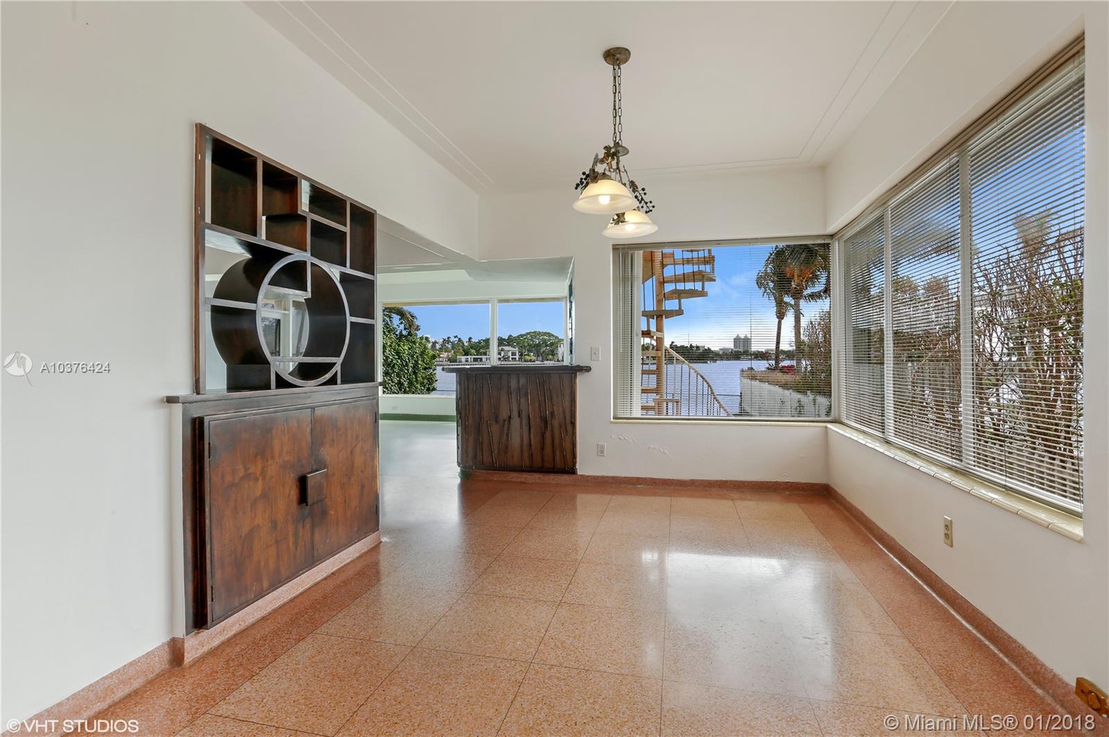 ISLE OF NORMANDY TROUVILL - Residential Lease