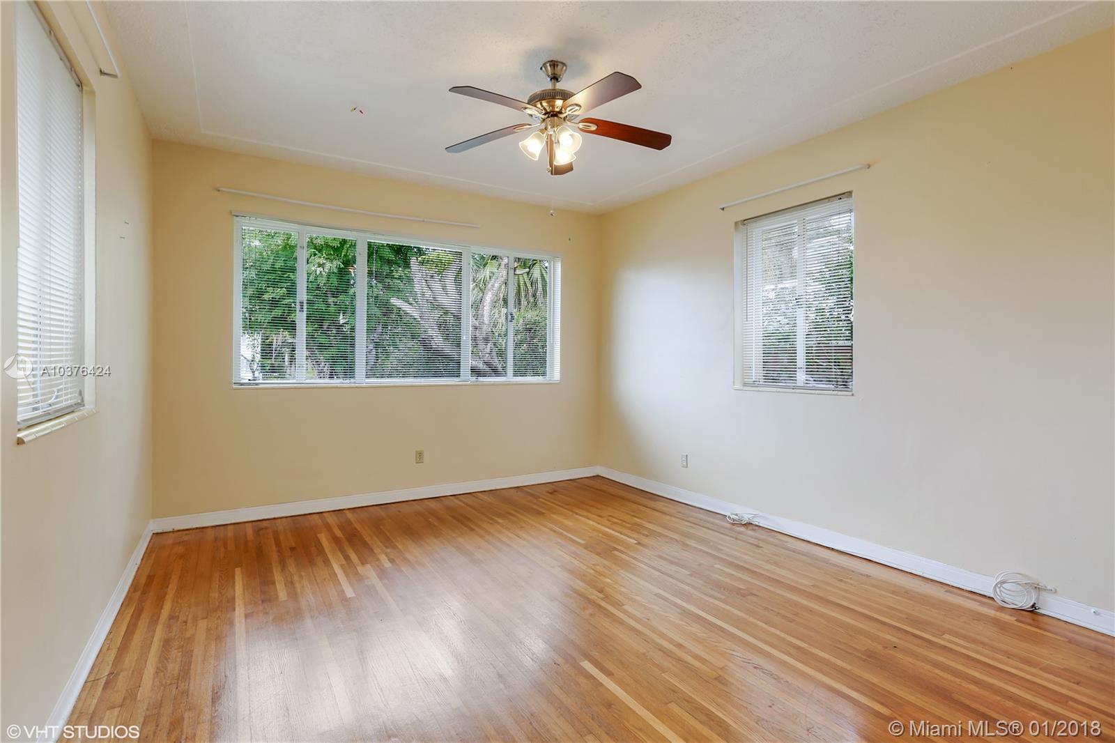 ISLE OF NORMANDY TROUVILL - Residential Lease