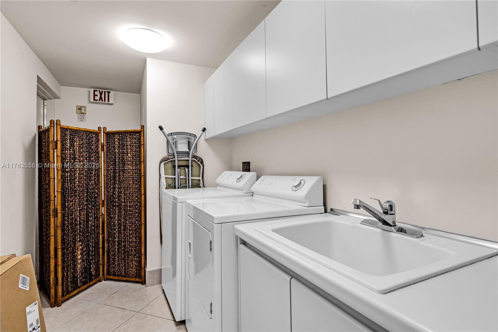 SANTA MARIA CONDO - Residential Lease