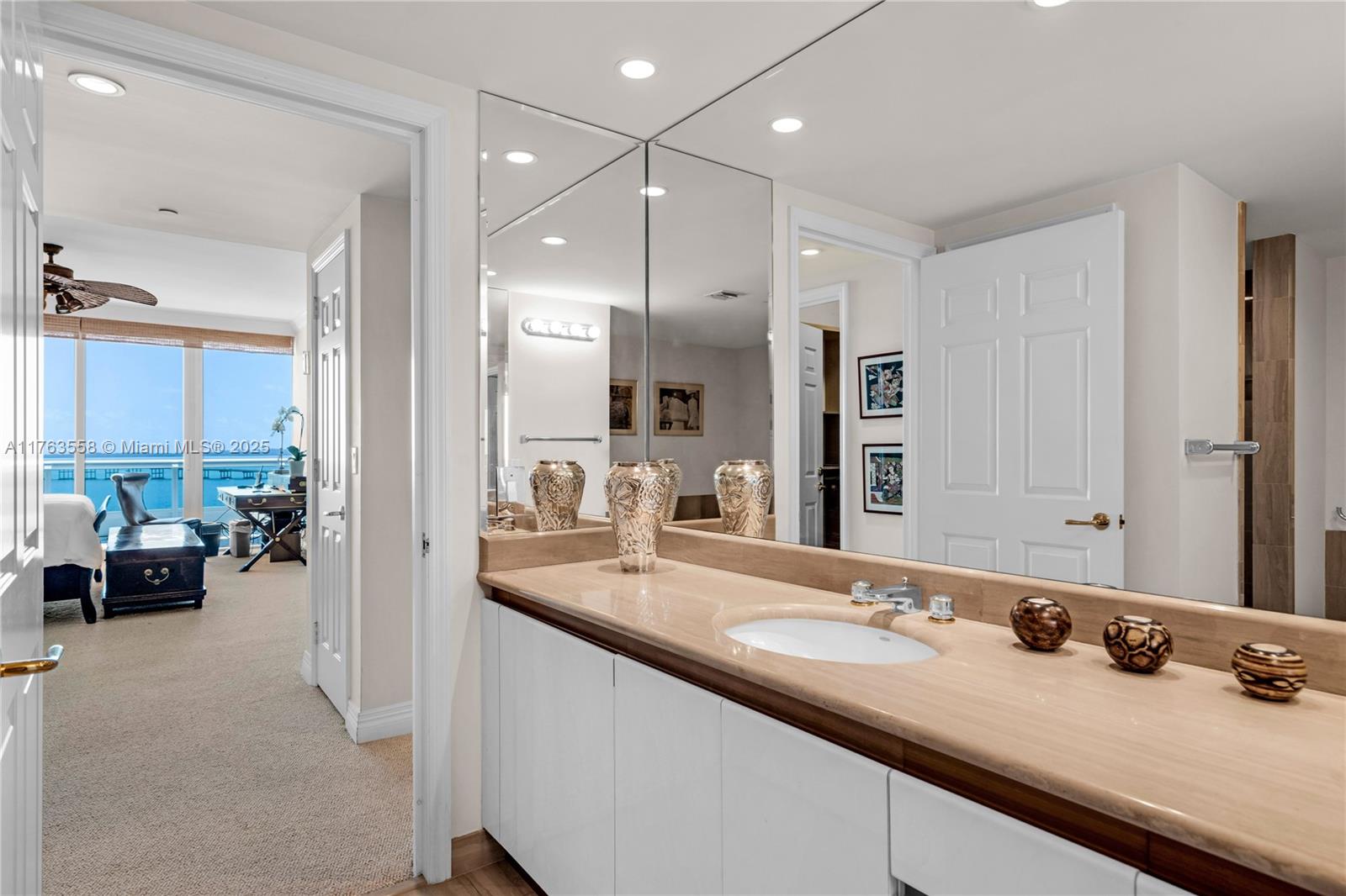 SANTA MARIA CONDO - Residential Lease