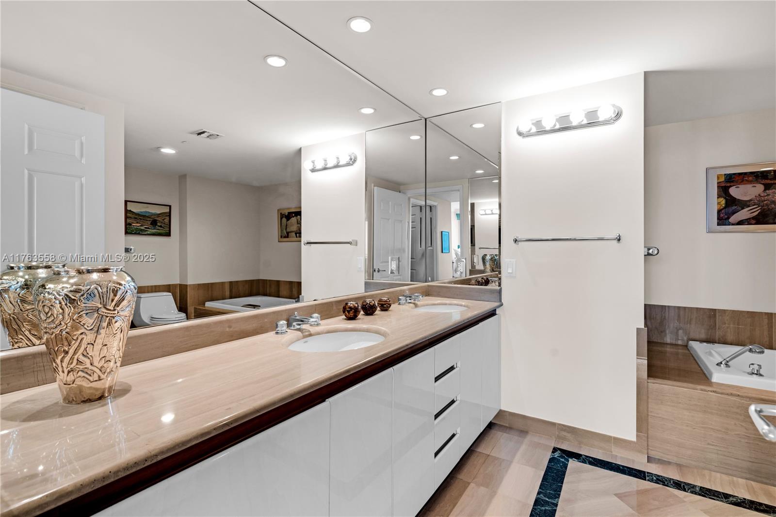 SANTA MARIA CONDO - Residential Lease