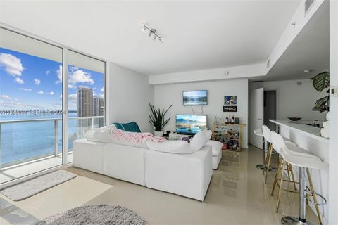 300 S Biscayne Blvd T-2616 Miami FL 33131