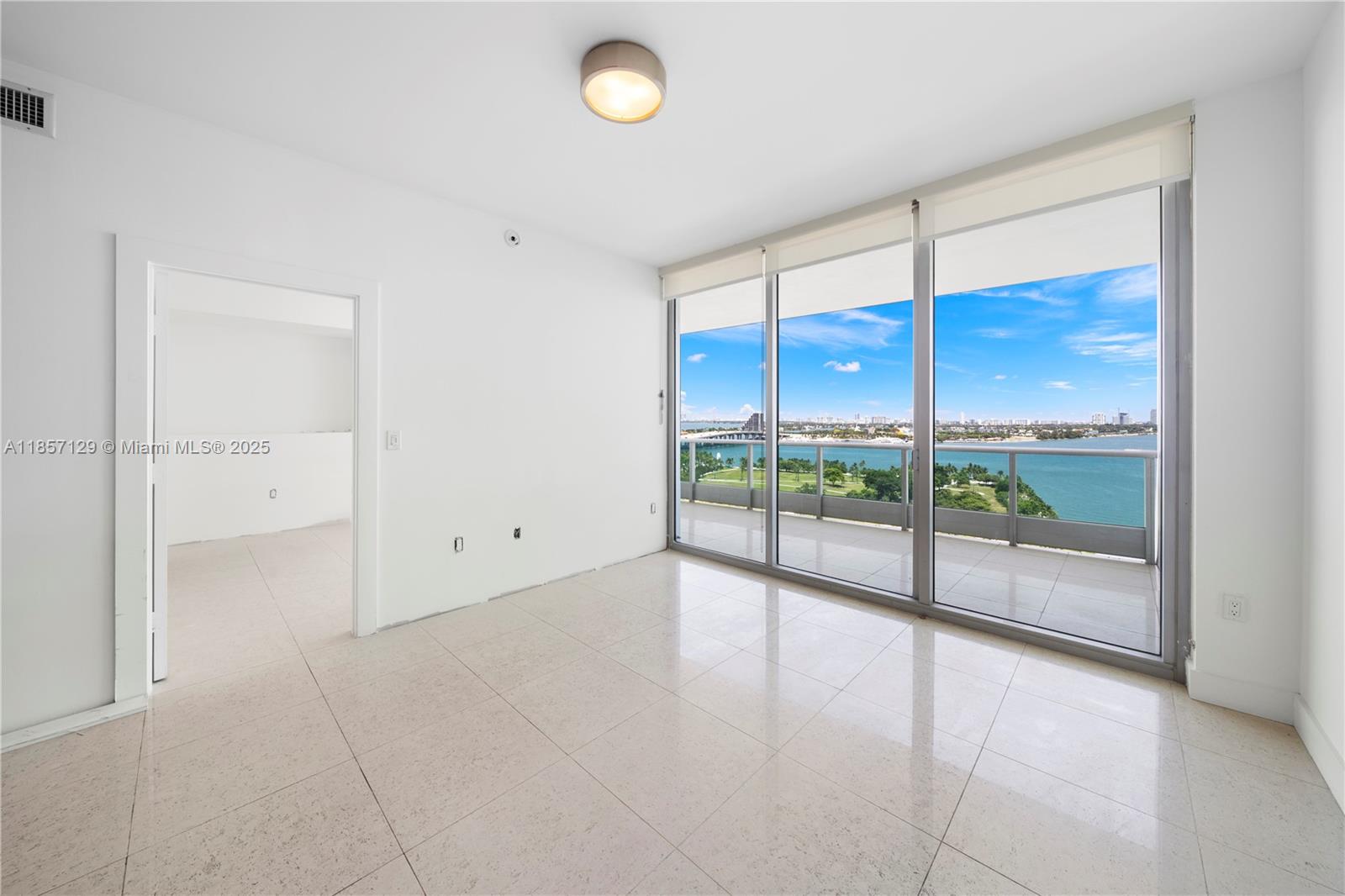 900 Biscayne Blvd 1907