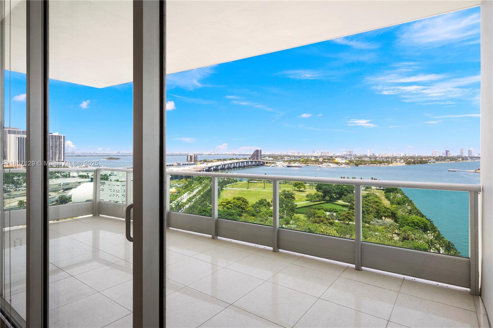 900 Biscayne Blvd 1907