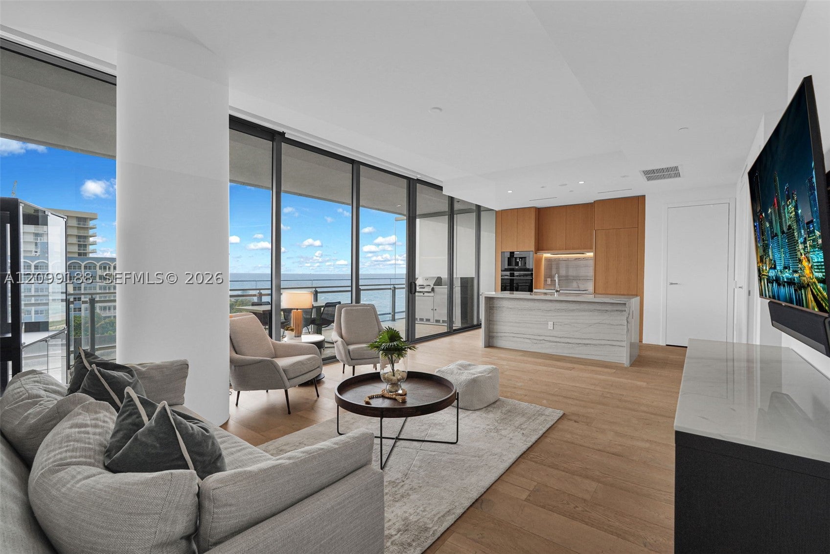 8701 Collins Ave 603