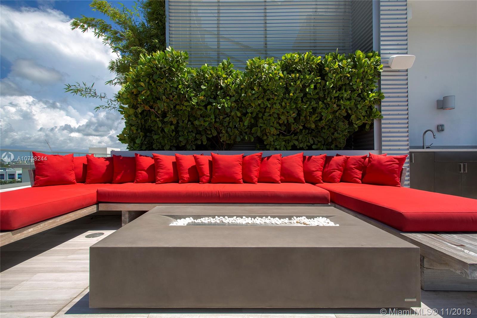321 Ocean Drive - Residential