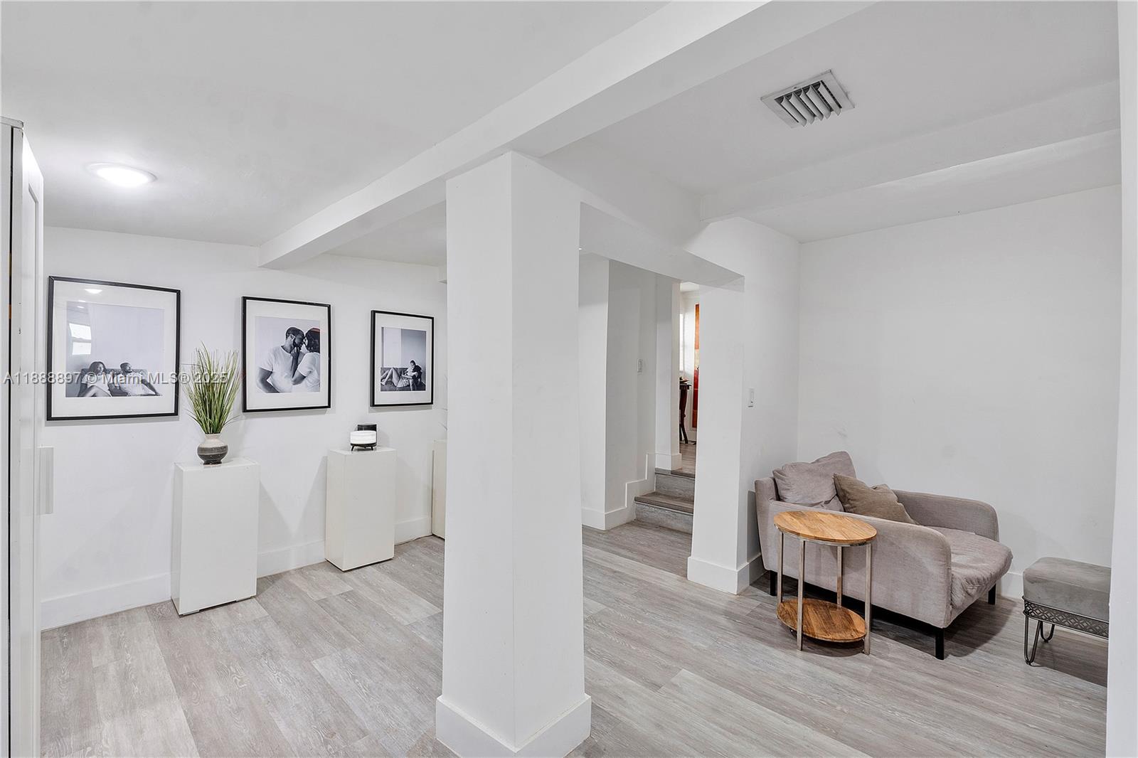 36TH ST MANOR - Residential