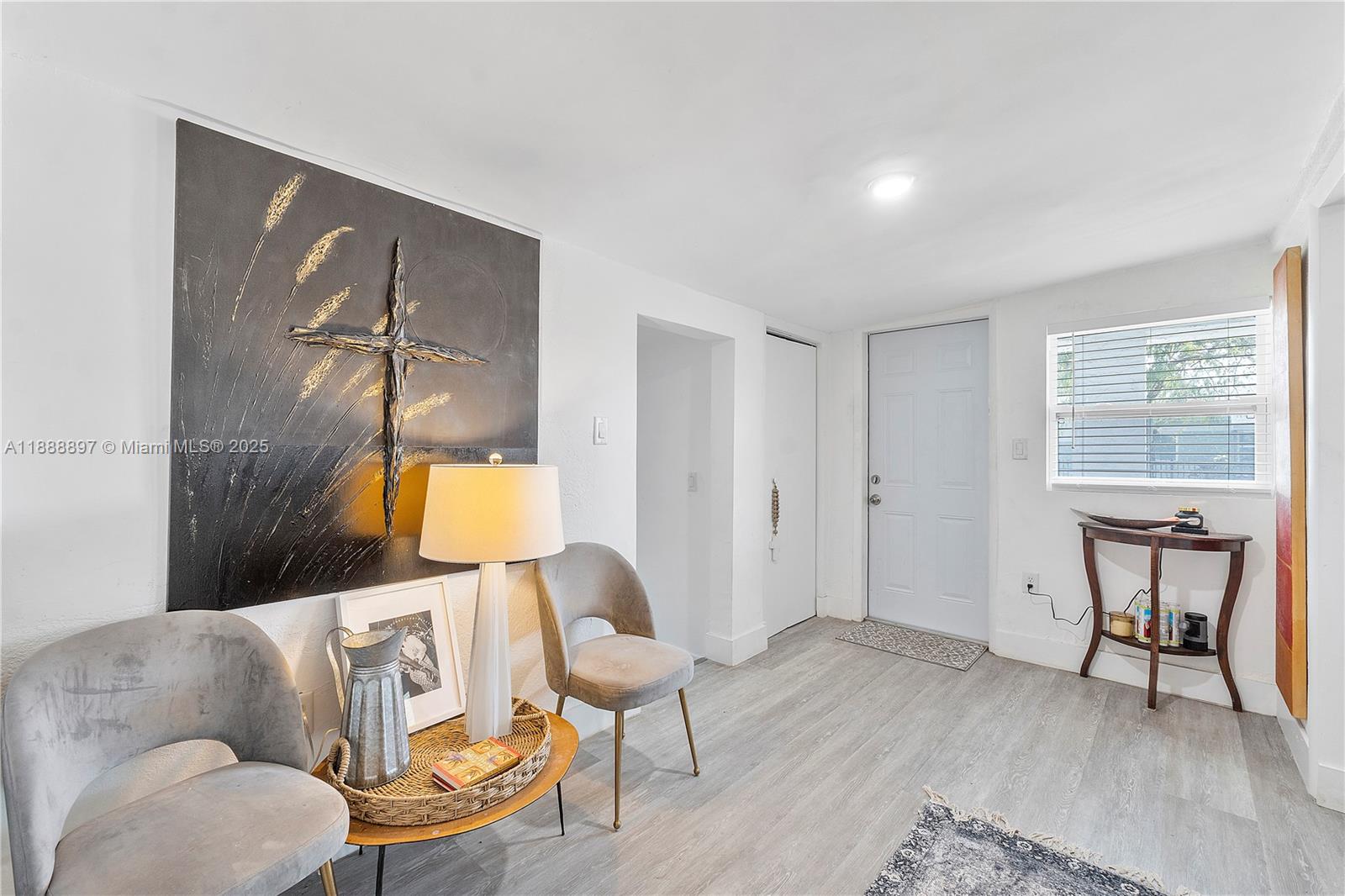 36TH ST MANOR - Residential