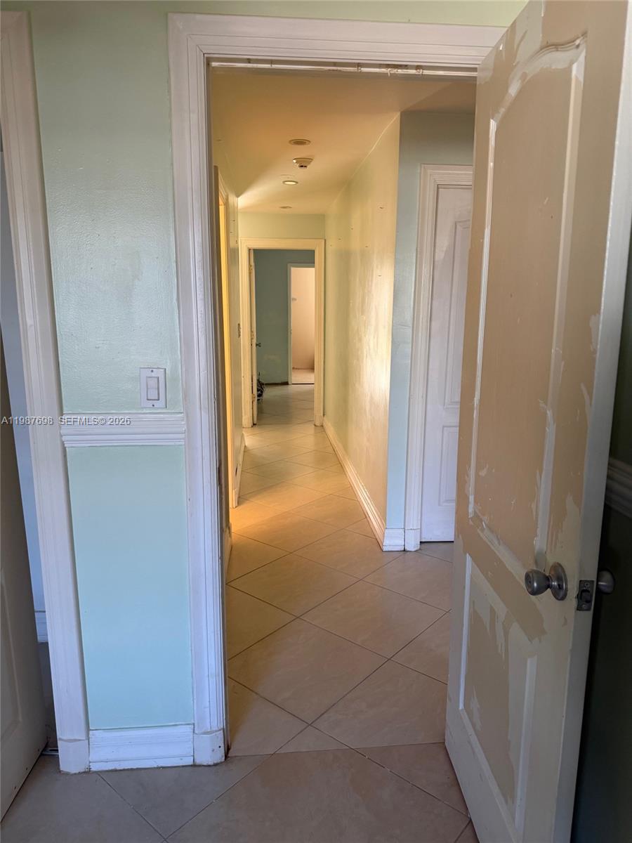 LAS PALMAS CONDO 9/5 - Residential