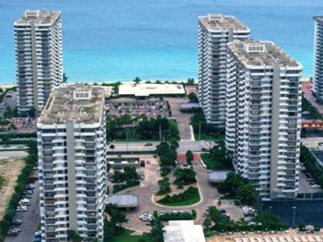 HEMISPHERES CONDO OCEAN SO - Residential Lease