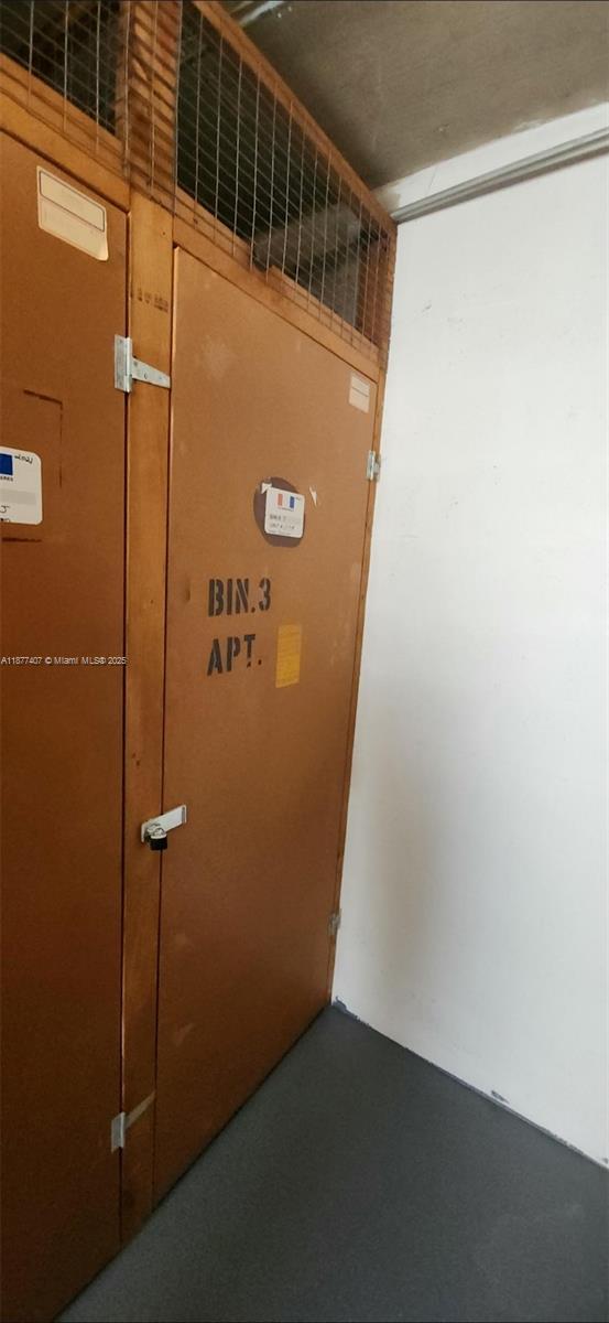 HEMISPHERES CONDO OCEAN SO - Residential Lease