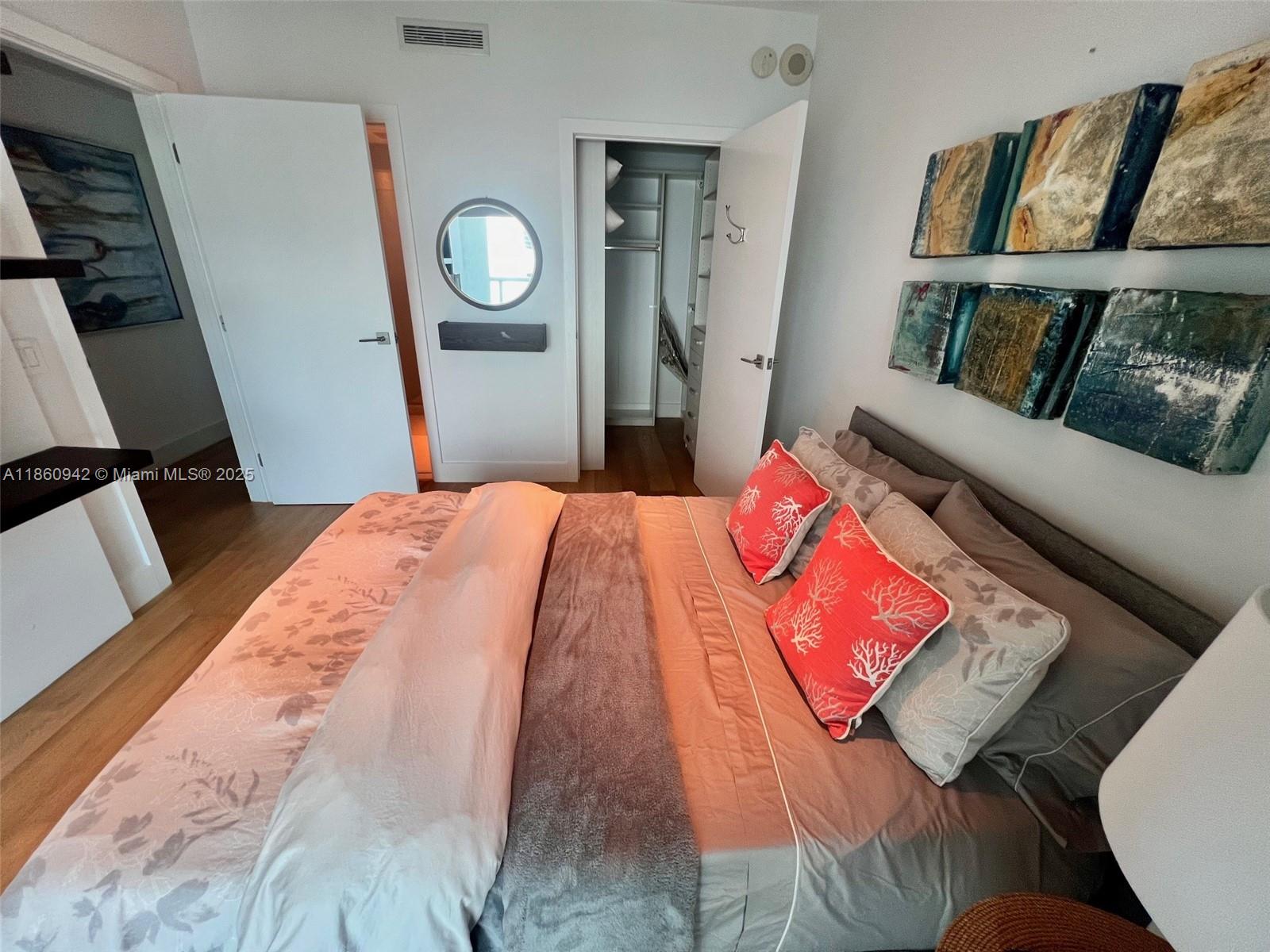 MOSAIC ON MIAMI BEACH - Residential Lease