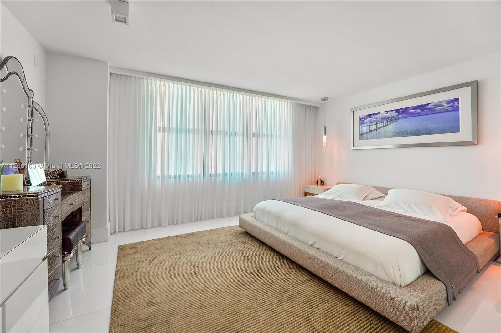 BALMORAL CONDO - Residential