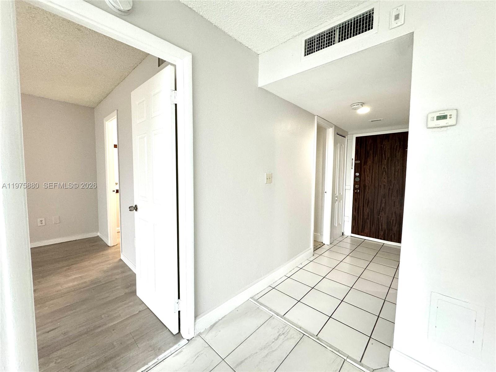 MONTECARLO CONDO - Residential