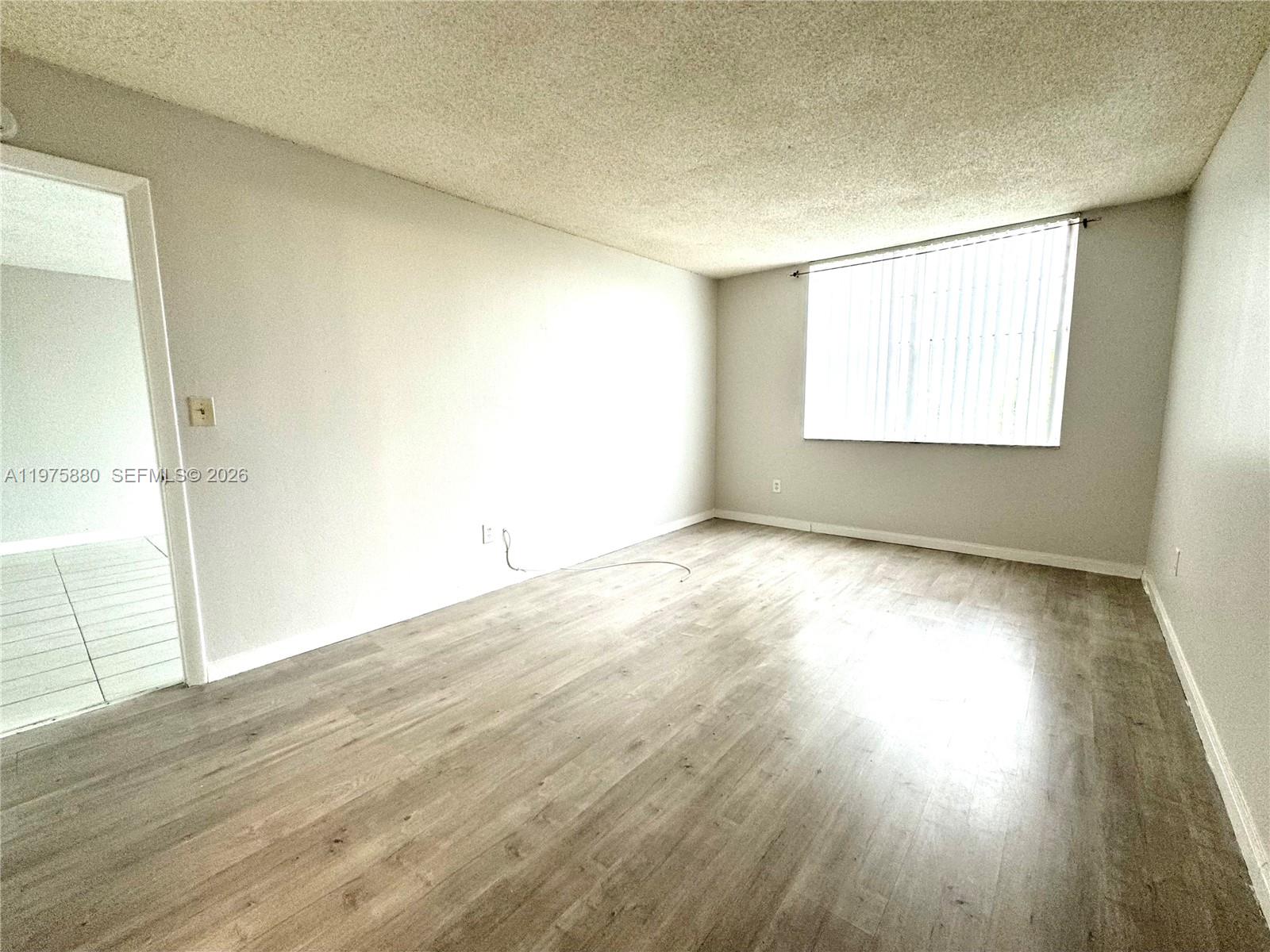 MONTECARLO CONDO - Residential