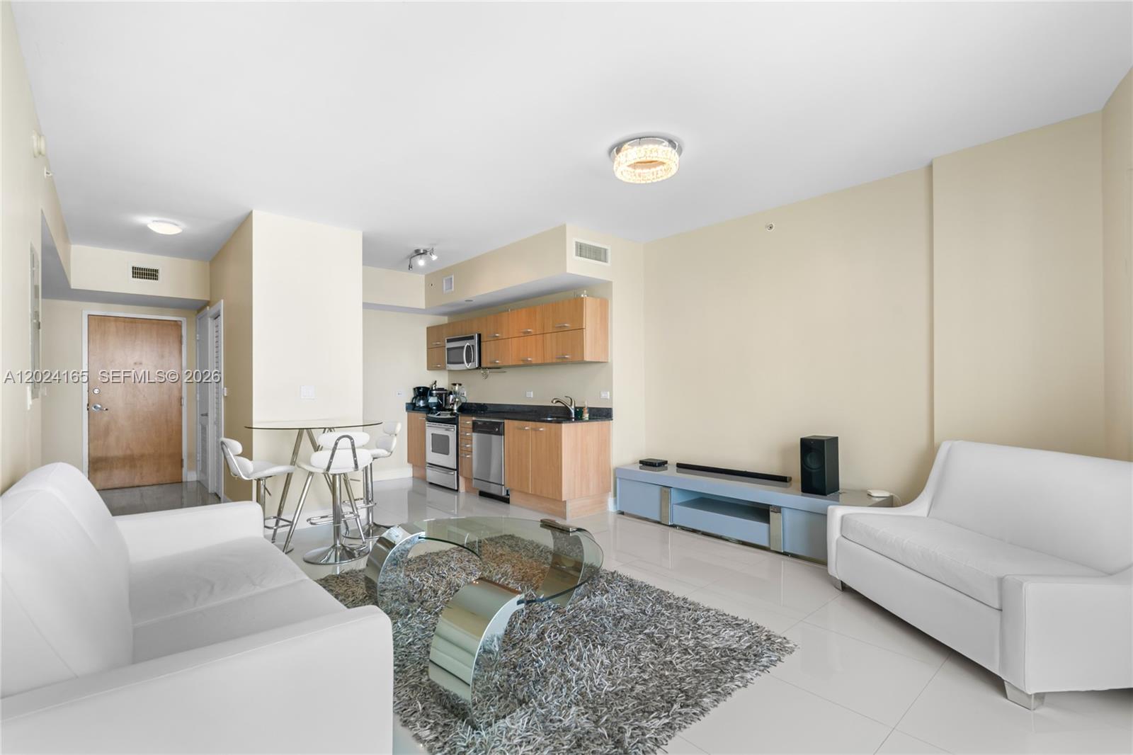WIND CONDO - Residential