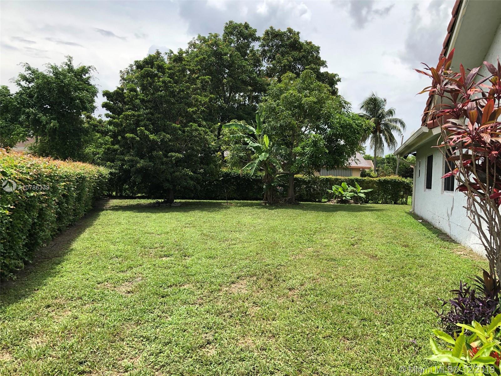 WOODMONT TRACT 72-B - Residential