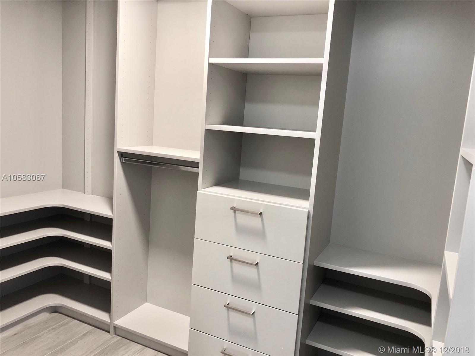 ARIA ON THE BAY - Residential Lease