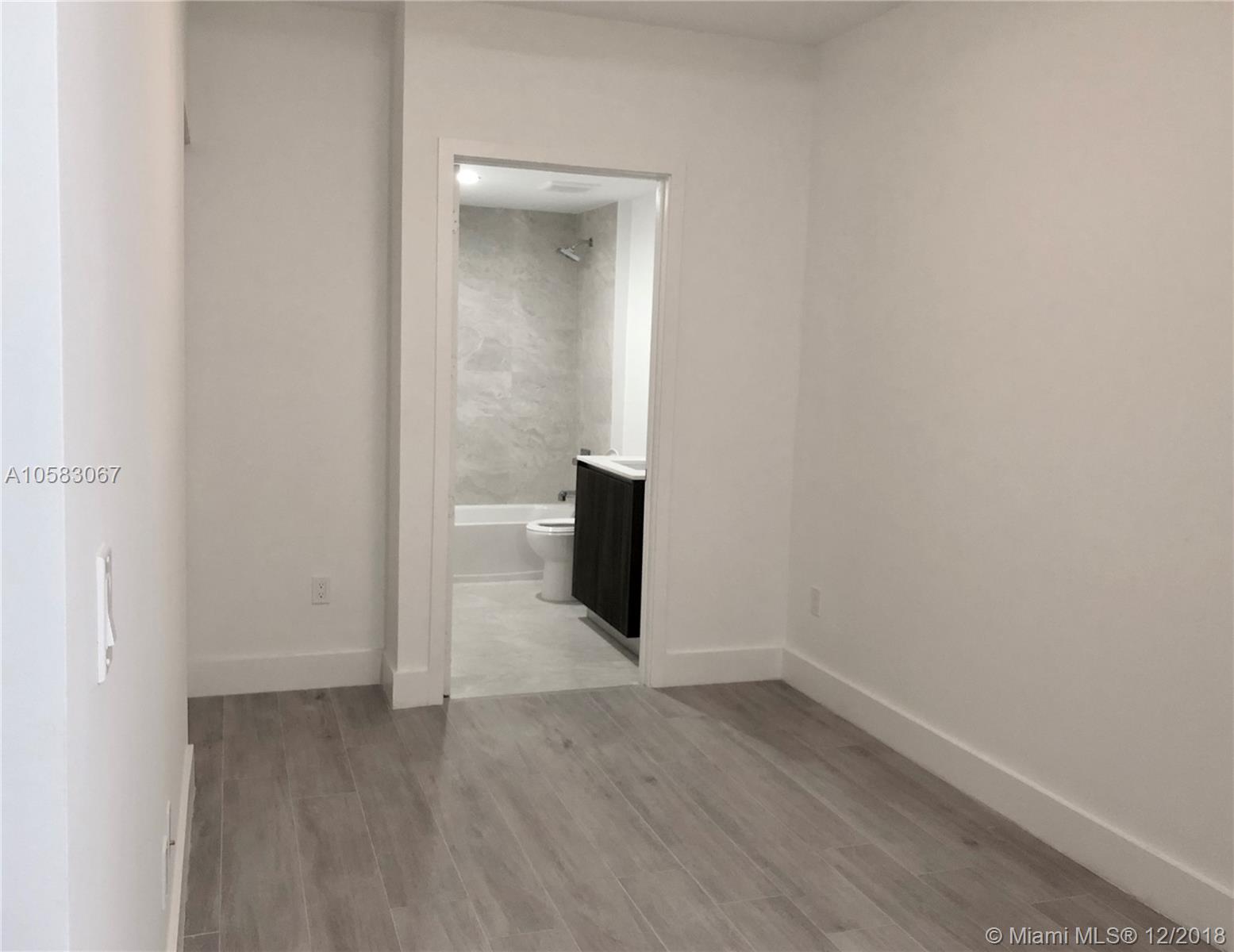 ARIA ON THE BAY - Residential Lease