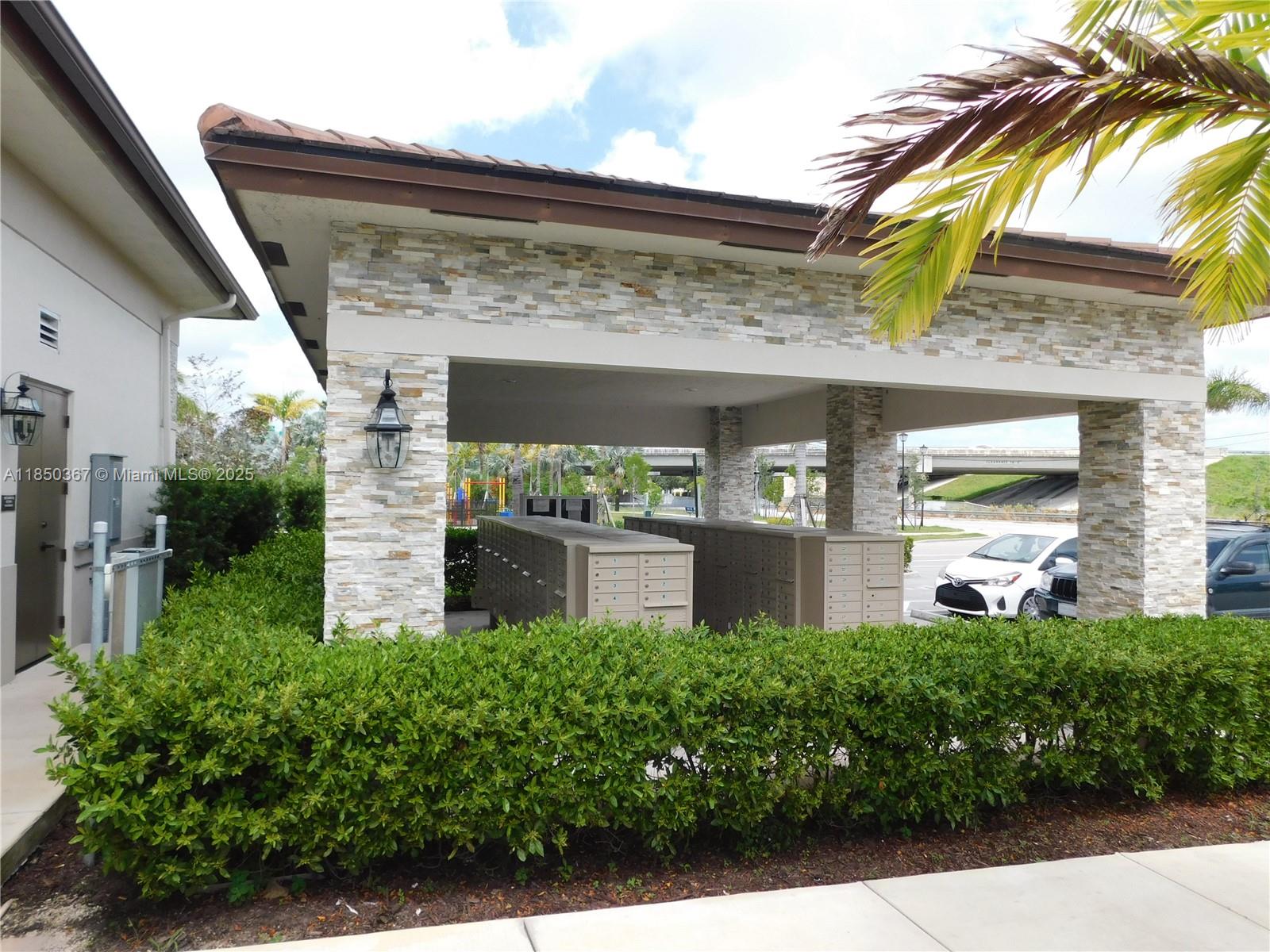 ALLAPATTAH GDNS - Residential