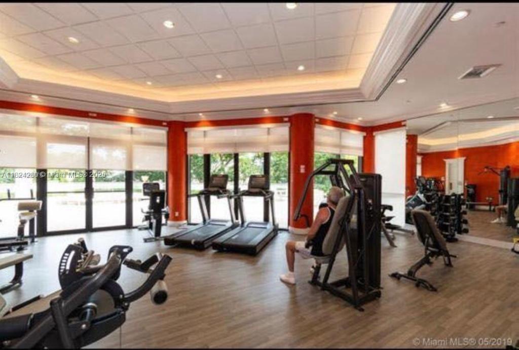 2000 ISL BLVD WILLIAMS IS - Residential Lease