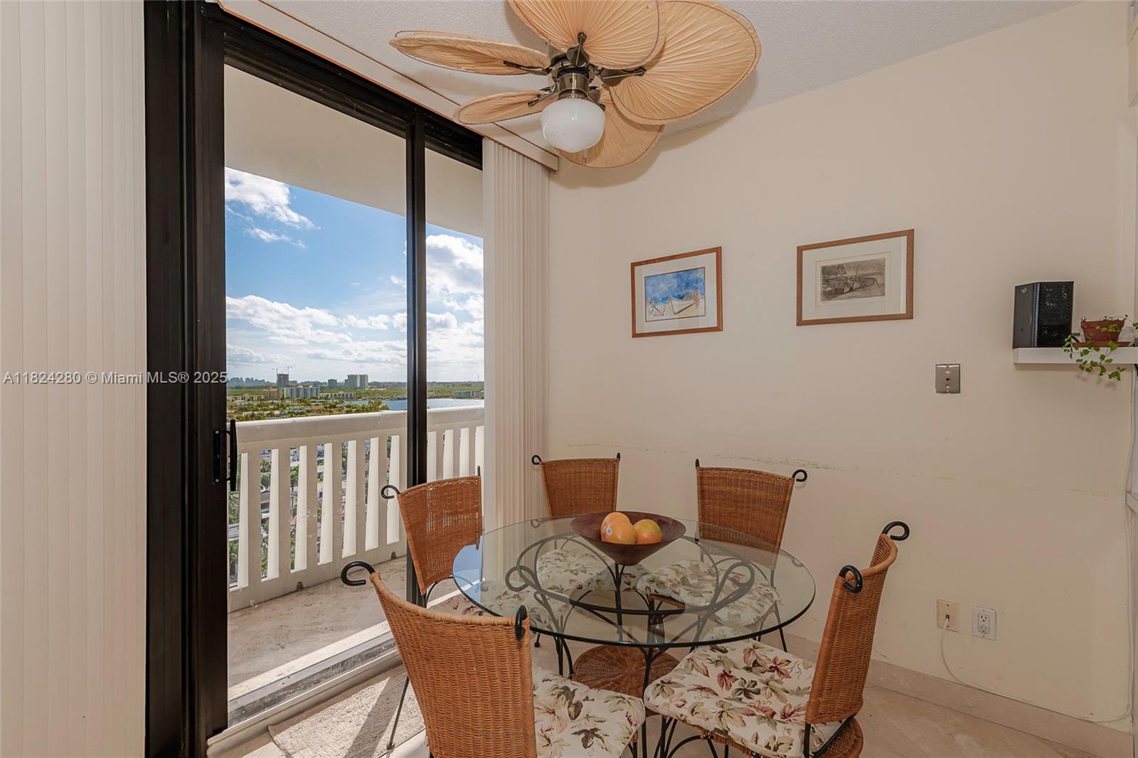 2000 ISL BLVD WILLIAMS IS - Residential Lease