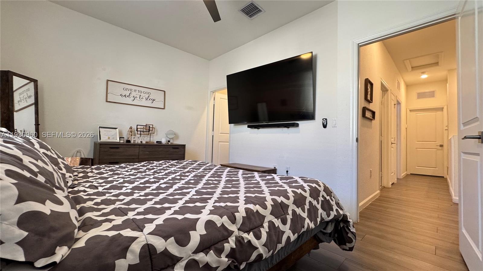 PRINCETON - Residential