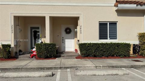 2805 NW 180th St Miami Gardens FL 33056