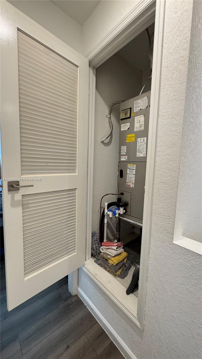 PRINCETON - Residential