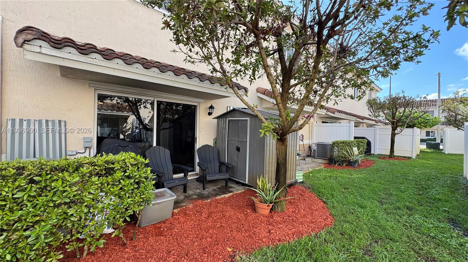 PRINCETON - Residential