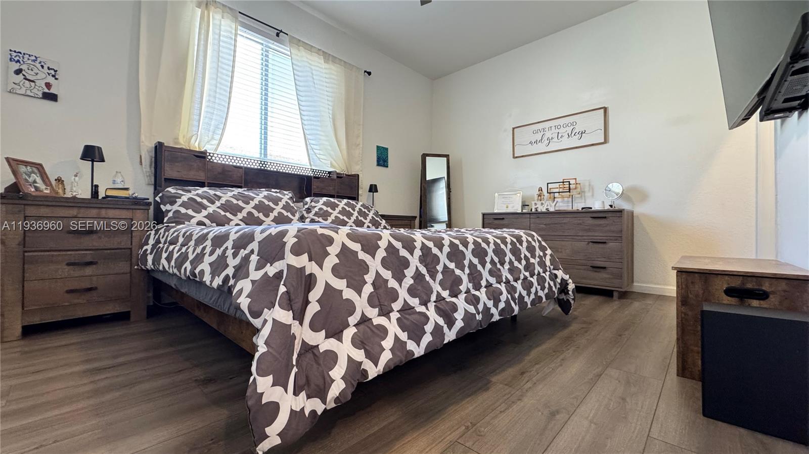 PRINCETON - Residential