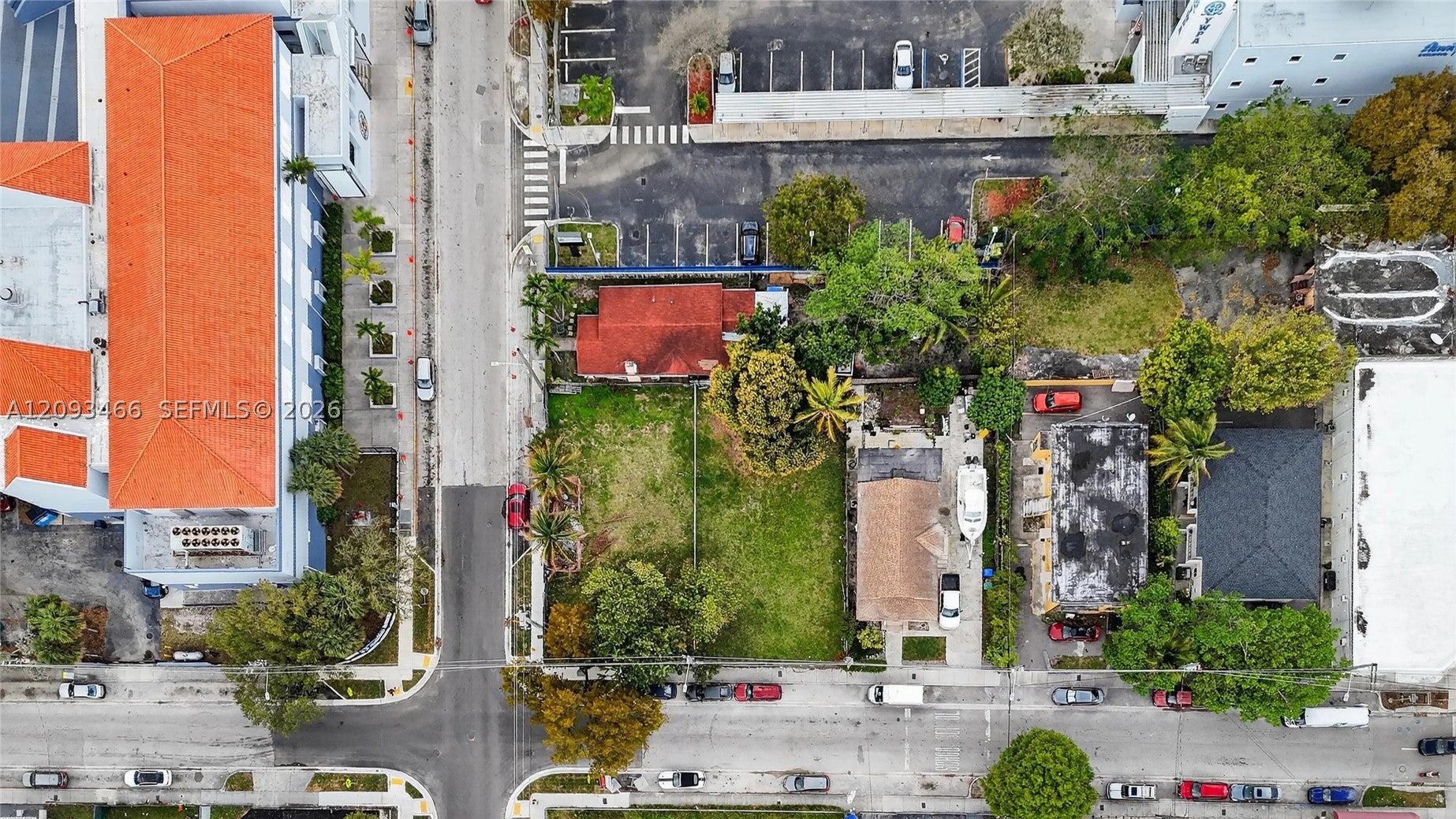 136 SW 11th Ave