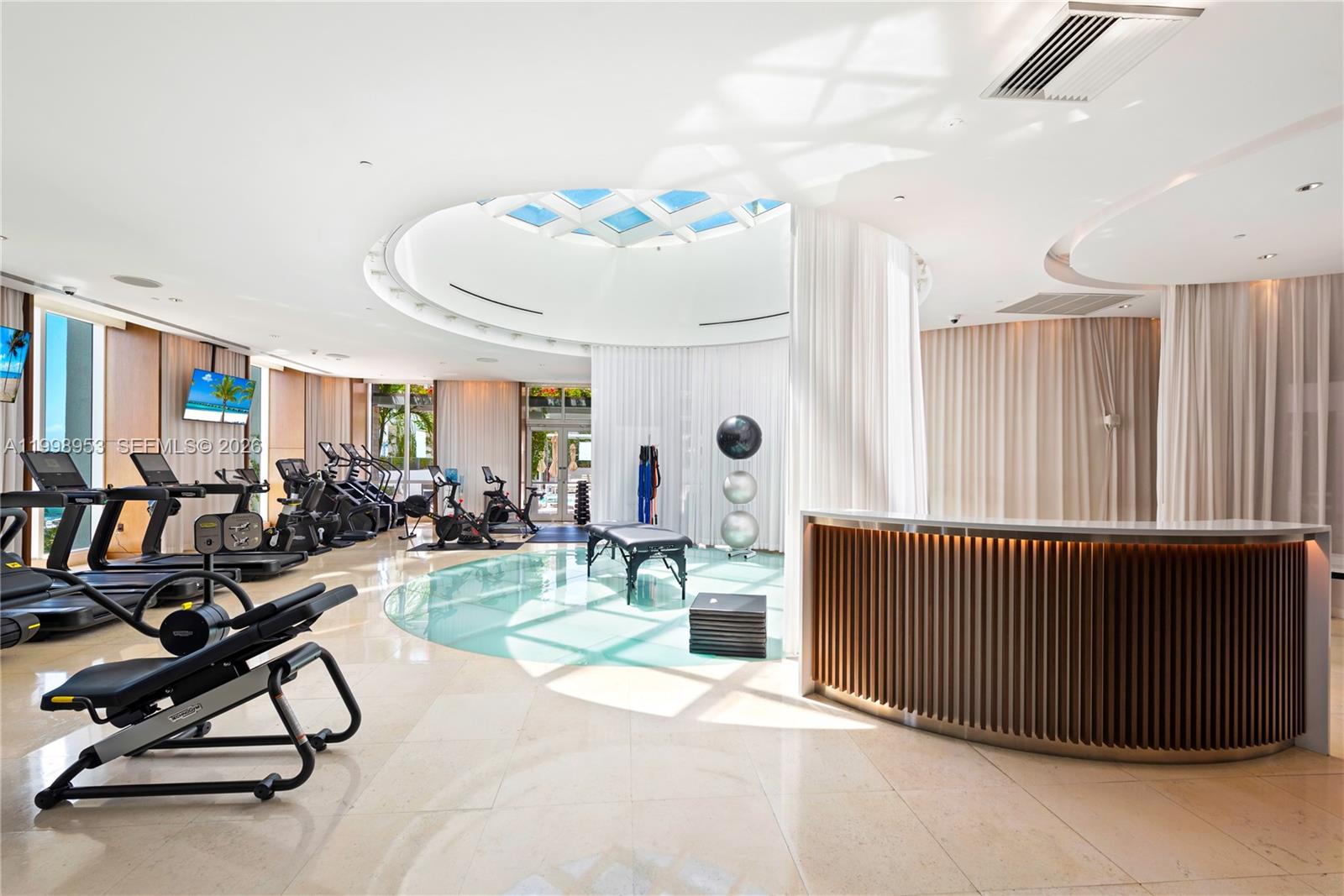 ICON CONDO - Residential Lease