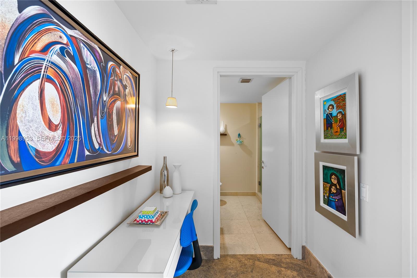 ICON CONDO - Residential Lease