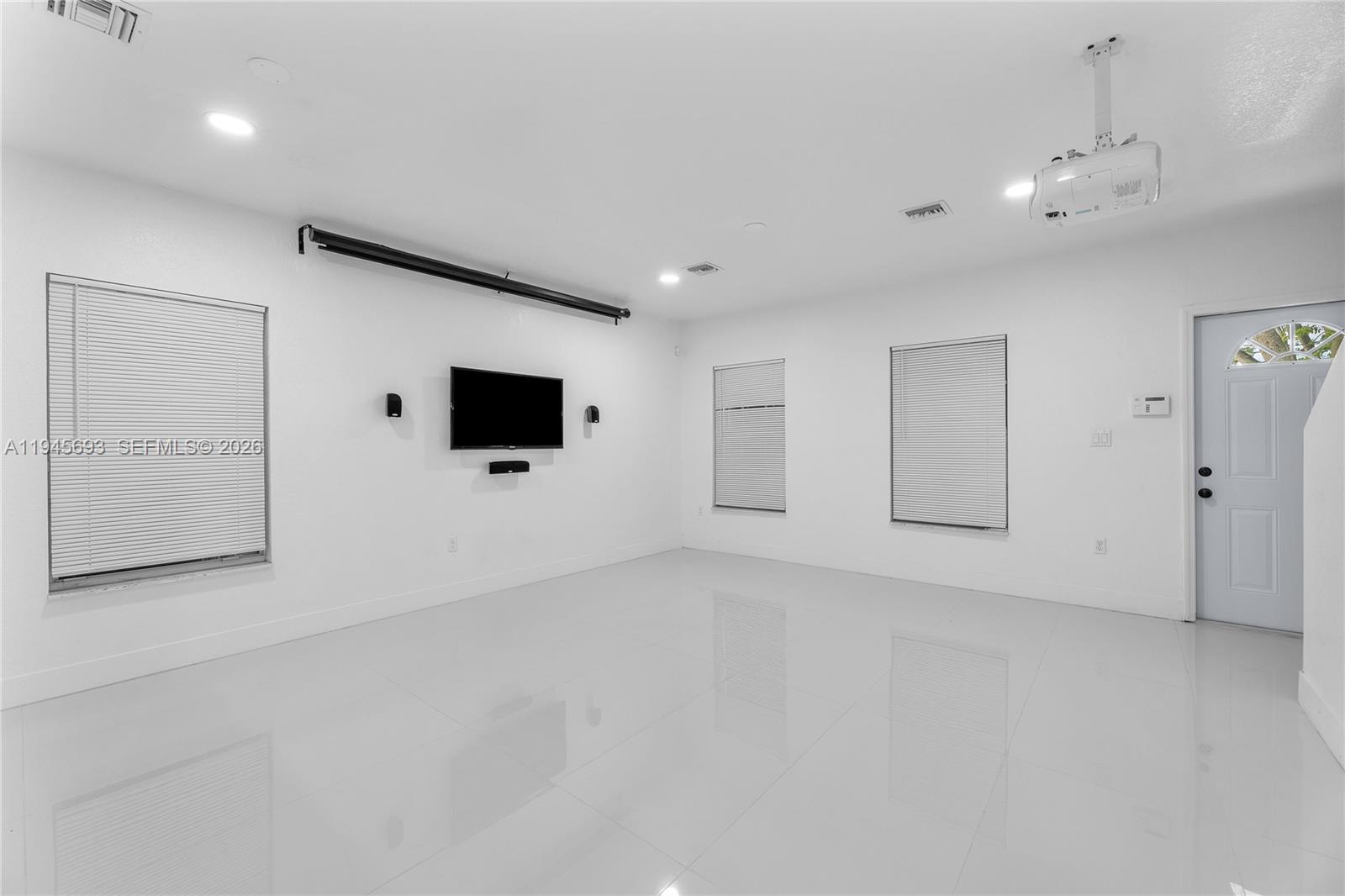 WADDELLS - Residential