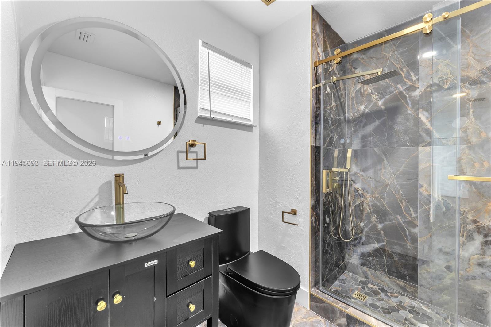 WADDELLS - Residential