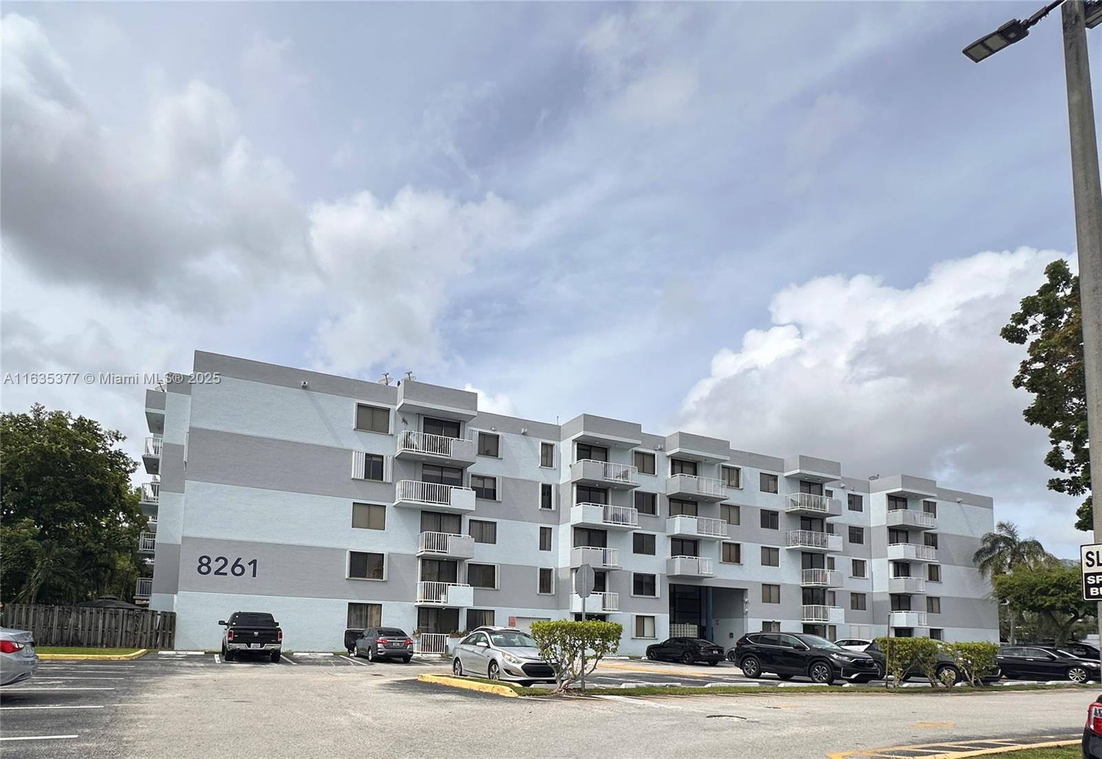 Property for Sale at 8261 Nw 8th St 331, Miami, Broward County, Florida - Bedrooms: 2 
Bathrooms: 1  - $260,000
