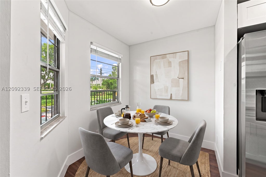 Photo of 1400 SW 124th Ter #202Q, Pembroke Pines, FL 33027 (MLS # A12092339)